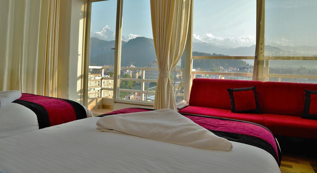 Hotel City Inn - Mountain View Покхара Екстер'єр фото