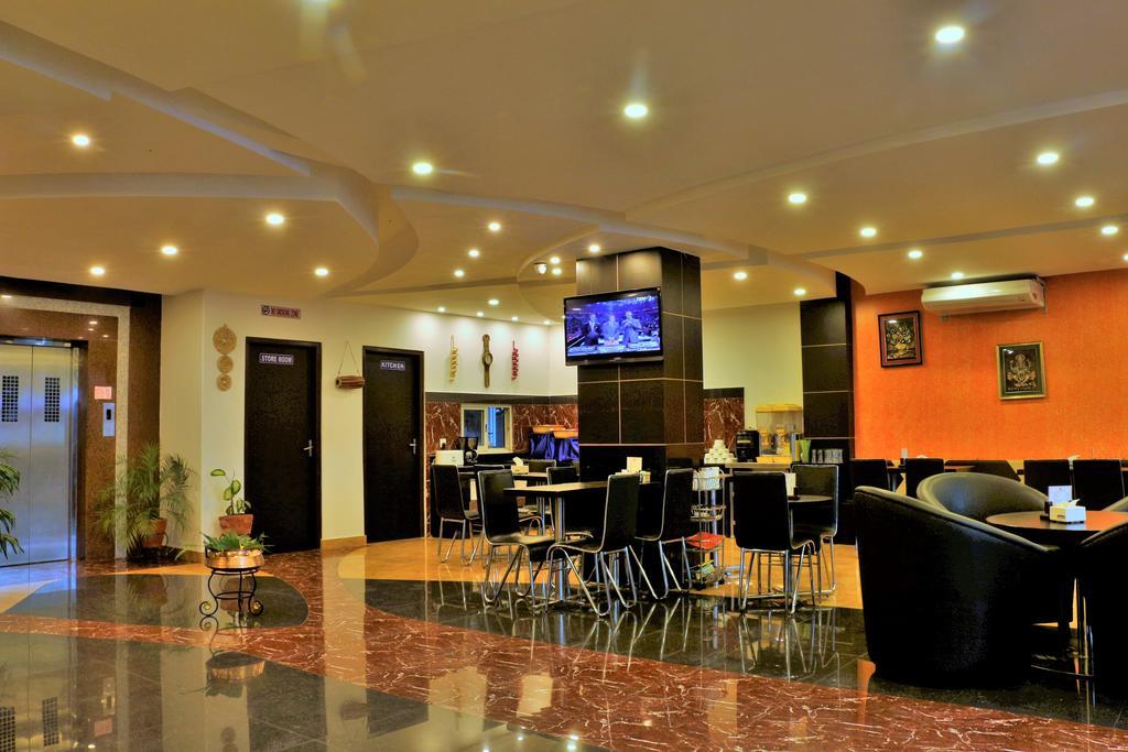 Hotel City Inn - Mountain View Покхара Екстер'єр фото