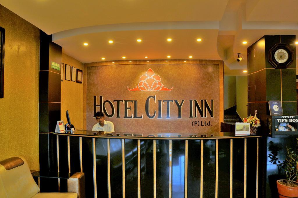 Hotel City Inn - Mountain View Покхара Екстер'єр фото