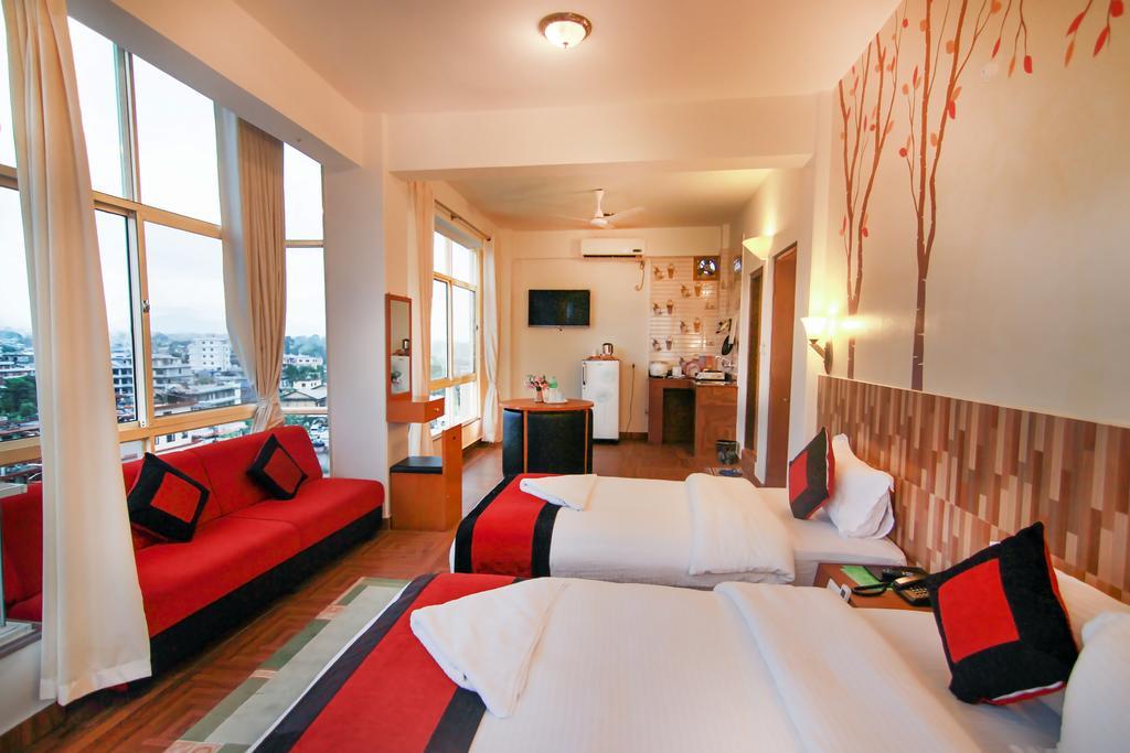 Hotel City Inn - Mountain View Покхара Екстер'єр фото
