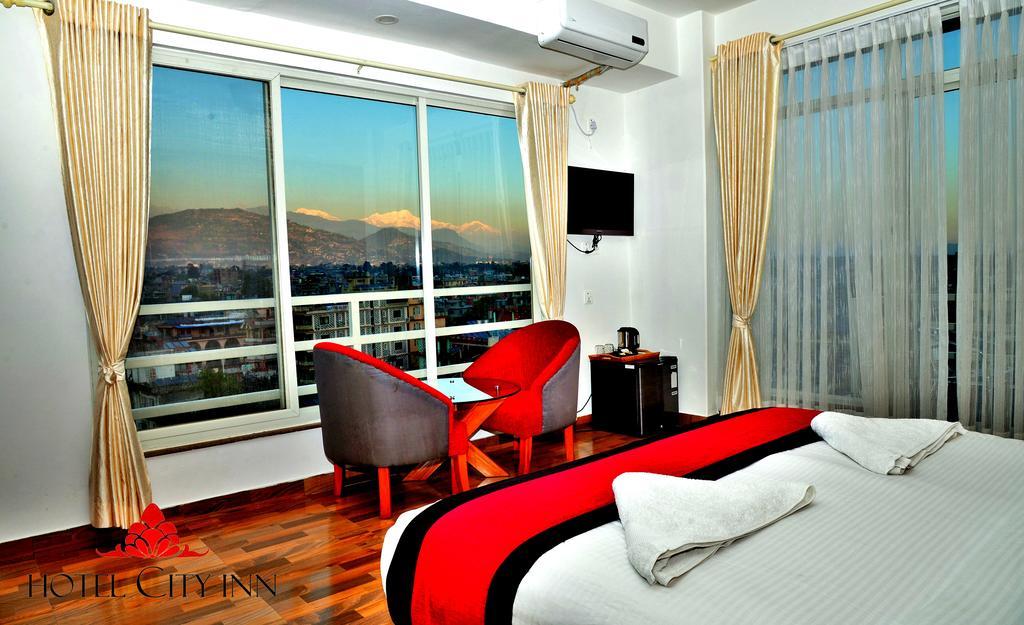 Hotel City Inn - Mountain View Покхара Екстер'єр фото