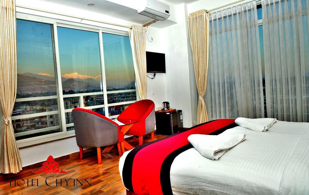 Hotel City Inn - Mountain View Покхара Екстер'єр фото