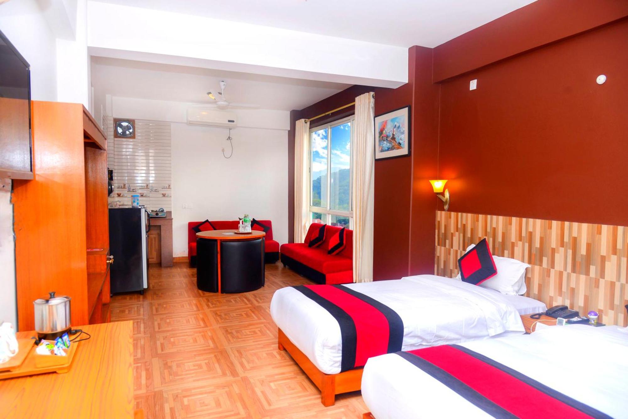 Hotel City Inn - Mountain View Покхара Екстер'єр фото